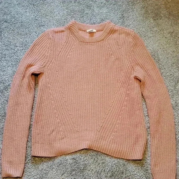 H&M rose pink knit long sleeve sweater size medium - Picture 1 of 9
